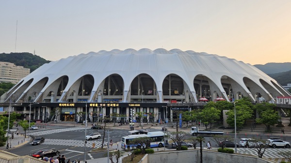 Busan Asiad Main Stadium - Busan