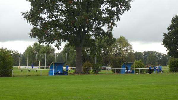 Sportanlage am Schwimmbad - Golßen