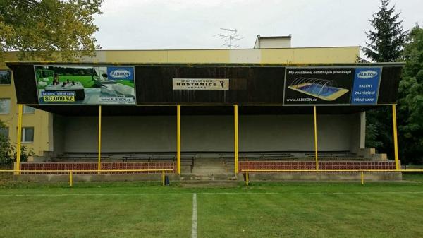 Hřiště a Stadiony pro Fotbal - Hostomice pod Brdy