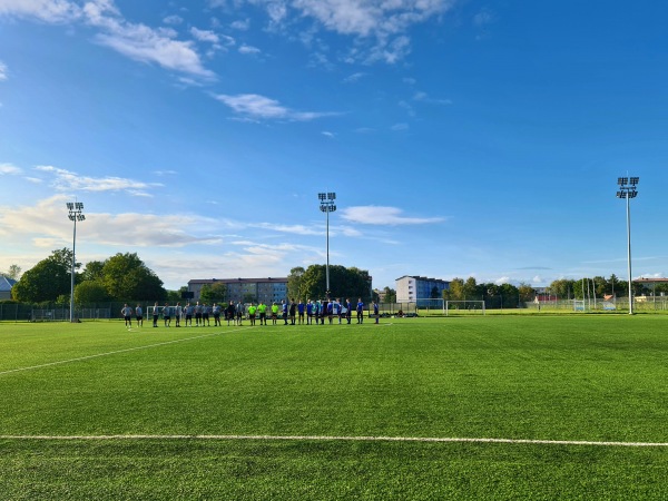 Maardu kunstmuruväljak - Maardu