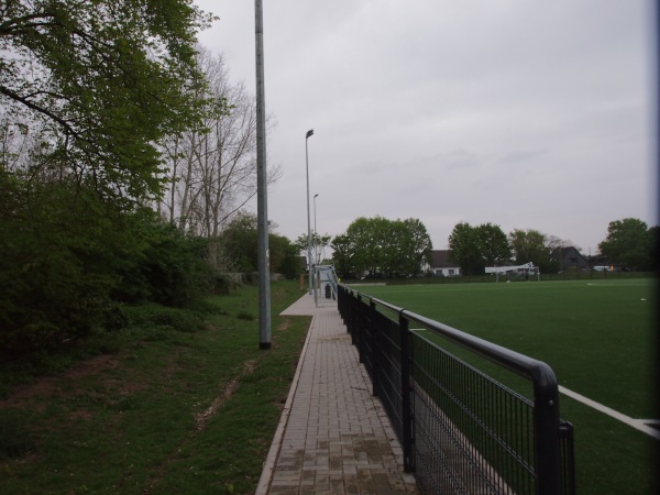 Volksbank Niederrhein Arena Nebenplatz - Moers-Asberg