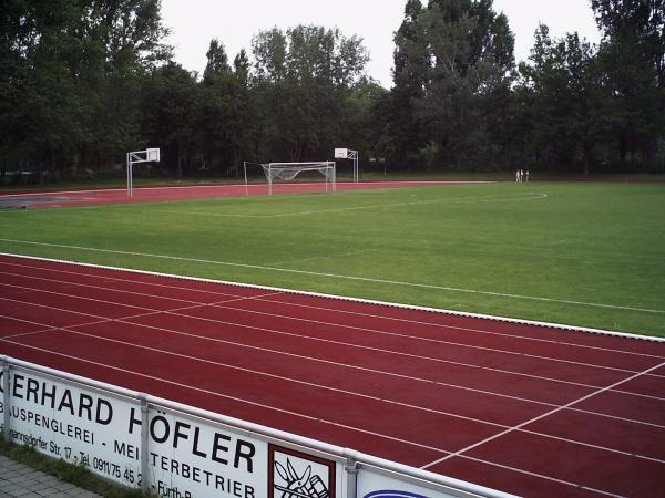 Ertl-Erhard-Sportfeld der Bezirkssportanlage Kapellenstraße - Fürth/Mittelfranken