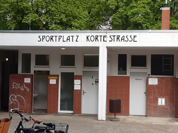 Sportplatz am Fichtebunker - Berlin-Kreuzberg
