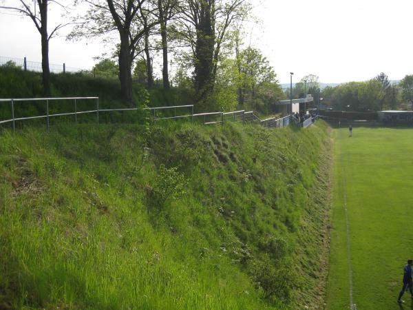 Otto-Wolf-Kampfbahn - Farnstädt-Oberfarnstädt