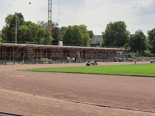 Friedrich-Ludwig-Jahn-Platz - Gelsenkirchen-Heßler