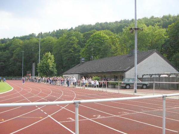 Sondersportanlage Oberbergische Straße - Wuppertal-Hesselnberg