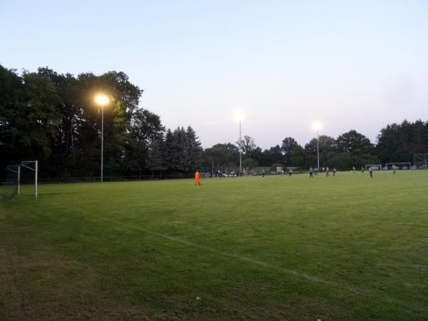 Sportanlage Alter Schulweg B-Platz - Schneverdingen-Schülern