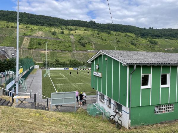 Sportplatz an der Mosel - Reil/Mosel