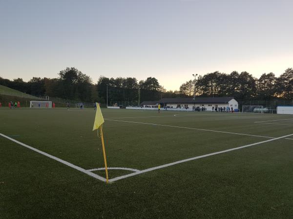 Sportplatz Zur Vogelstange - Drolshagen-Iseringhausen