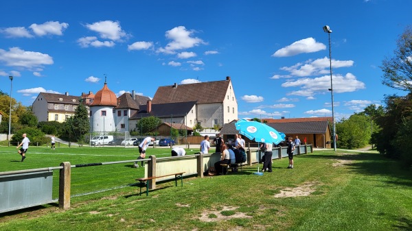 Sportplatz am Schloß - Emskirchen-Brunn