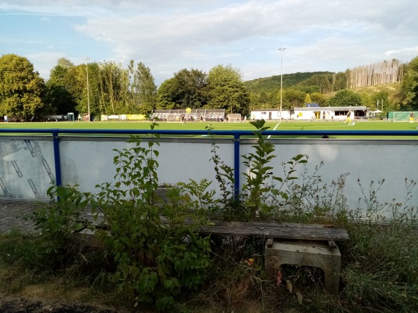 Sportplatz Krebsaueler Straße - Lohmar-Neuhonrath