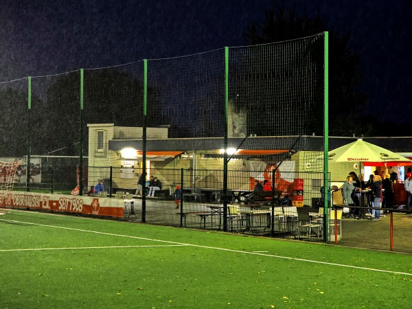 Sportplatz Tiroler Straße - Oberhausen/Rheinland-Dümpten