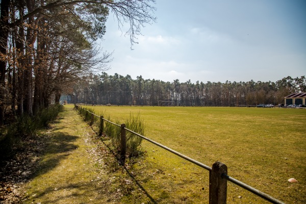 Sportanlage Großweismannsdorf Platz 2 - Roßtal-Großweismannsdorf