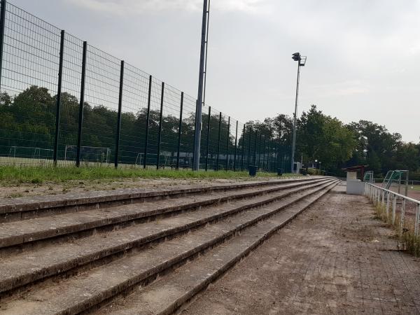 Stadion an der Windmühle - Berlin-Britz