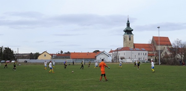 Sportplatz Pillichsdorf - Pillichsdorf