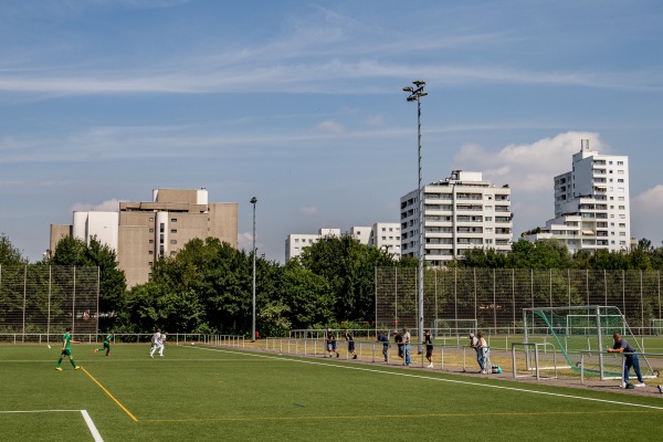 Sportanlage Salzburger Weg Platz 2 - Köln-Junkersdorf