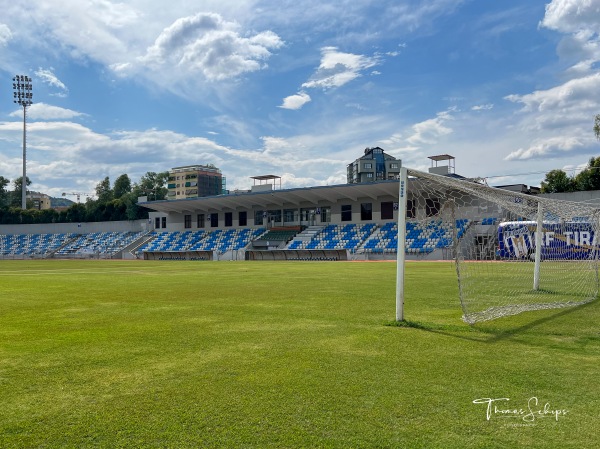 Stadiumi Selman Stërmasi - Tiranë (Tirana)