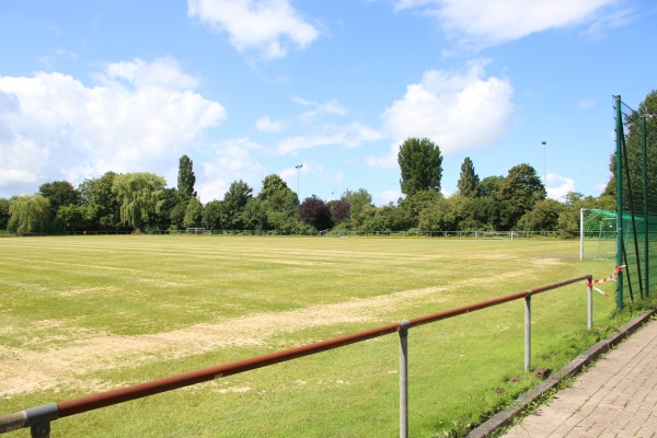 Sportzentrum Am Luisenhof B-Platz - Nordenham-Einswarden