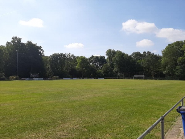 Sportpark Rielerenk veld 6-Turkse Kracht - Deventer
