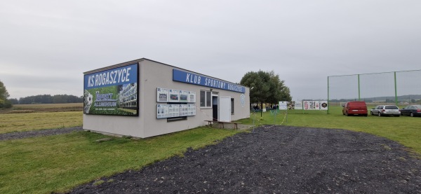Boisko w Rogaszycach - Rogaszyce