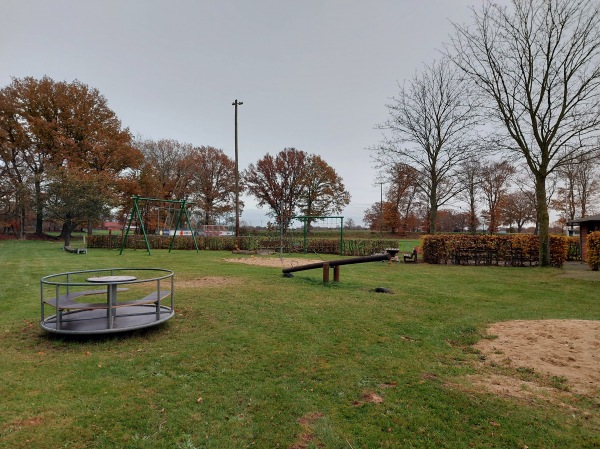 Sportplatz Huddestorf - Raddestorf-Huddestorf