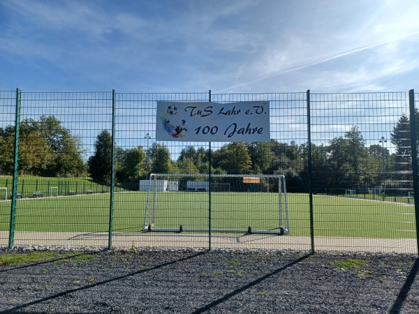 Sportplatz Lahr - Waldbrunn/Westerwald-Lahr