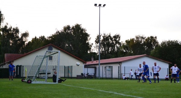 Sportanlage Heinrich Höppner Platz 2 - Papendorf/Warnow