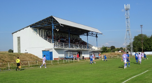 Futbalové ihrisko Hlboké - Hlboké