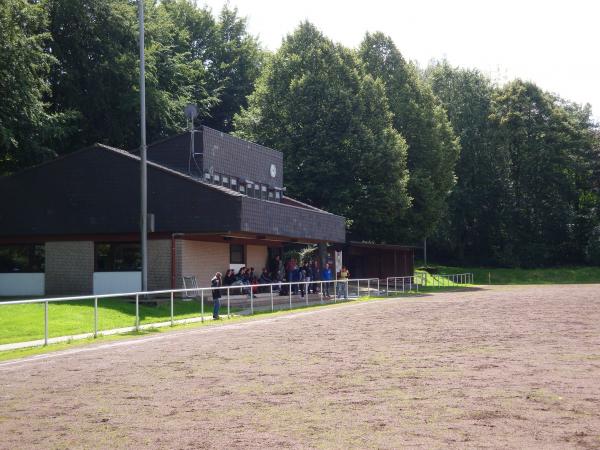 Sportplatz Ortsmitte - Simmerath-Steckenborn