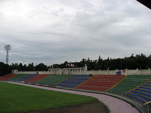 Stadioni Poladi - Rustavi