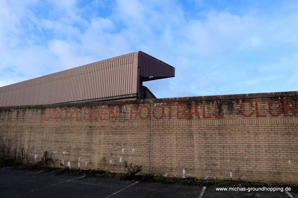 Butcher's Arms Ground - Droylsden, Greater Manchester