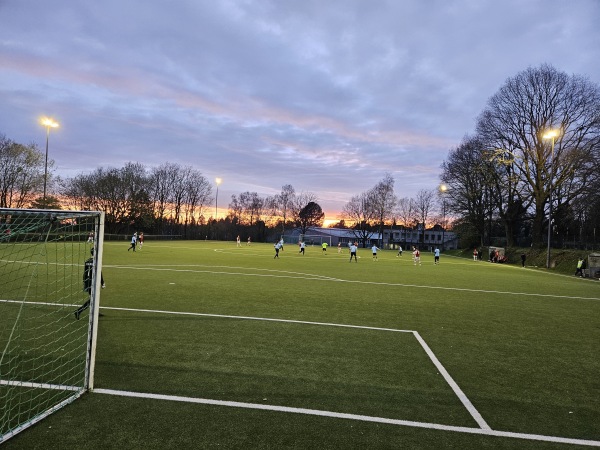 Herbert-Schade-Sportanlage Platz 2 - Solingen-Schaberg