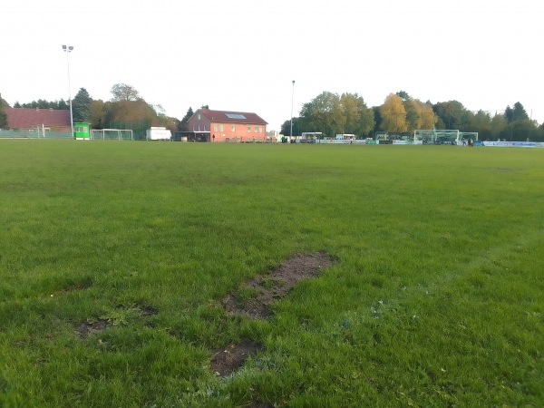 Sportanlage Kuhlmann B-Platz - Südbrookmerland-Moordorf