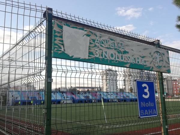 Zeytinköy 3 Nolu Futbol Sahasi - Antalya