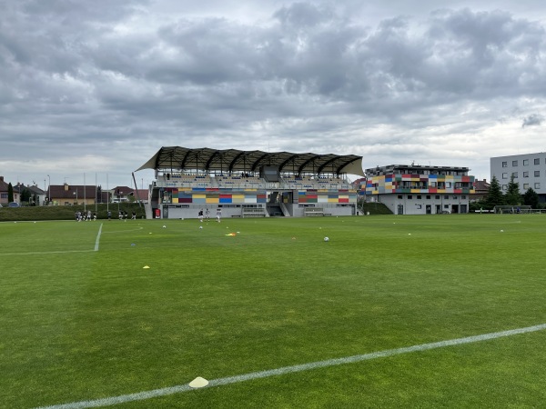 Sportovní centrum mládeže Bavlna - Hradec Králové