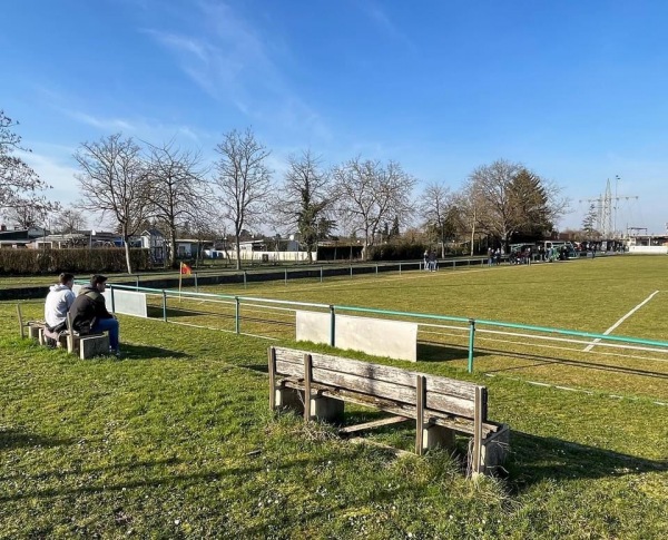 Sportanlage Am Holzhof - Worms-Neuhausen