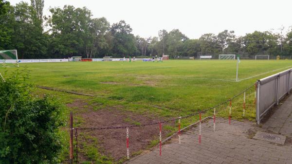 Bezirkssportanlage Stöcken - Hannover-Ledeburg