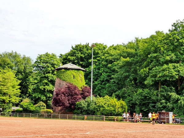 Sportplatz an der Mühle - Neukirchen-Vluyn-Rayen