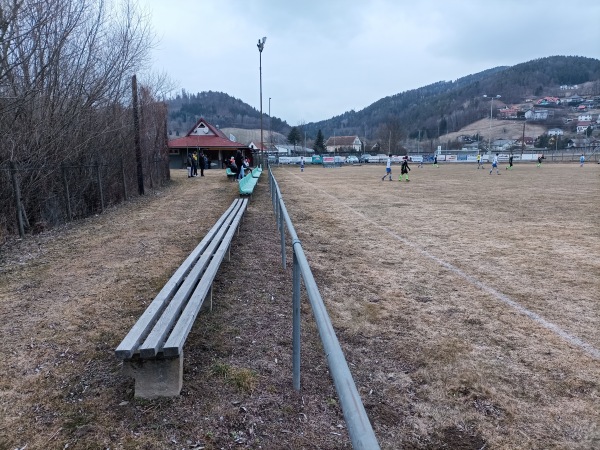 Sportplatz Lebing - Floing