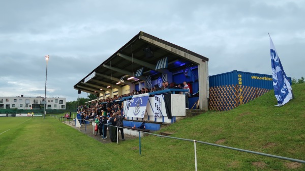 Schmidastadion - Großweikersdorf