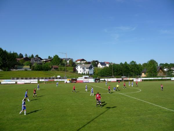 Sportplatz Neukirchen - Neukirchen an der Vöckla