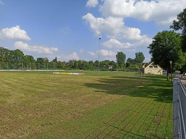 Sportplatz Im Hirtenfeld - Unterschwaningen