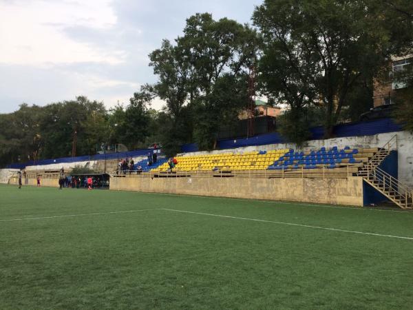 Stadion Yunost' - Vladivostok