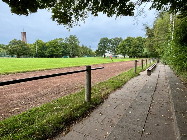 Bezirkssportanlage Graubündener Straße - München-Fürstenried