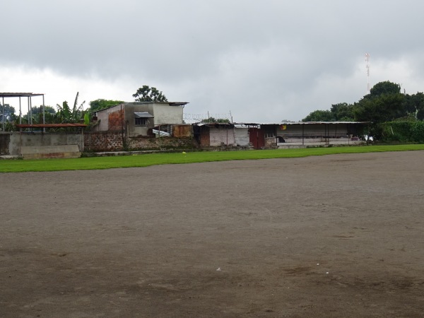 Estadio Dr. Raúl Clemente Baires - Berlín