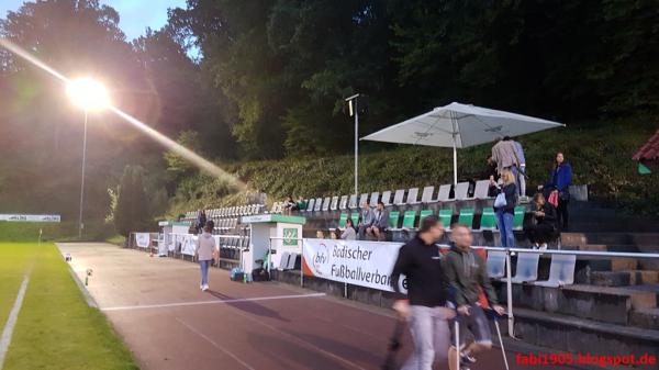 Sportanlage Walter-Strobel-Weg - Kämpfelbach-Bilfingen