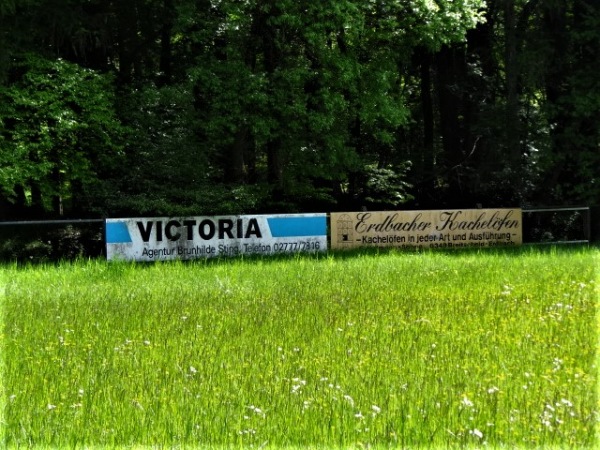 Sportanlage an den Höhlen Platz 2 - Breitscheid/Hessen-Erdbach