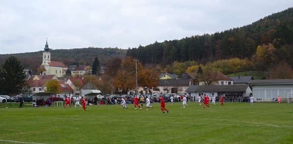 Sportplatz Badersdorf - Badersdorf