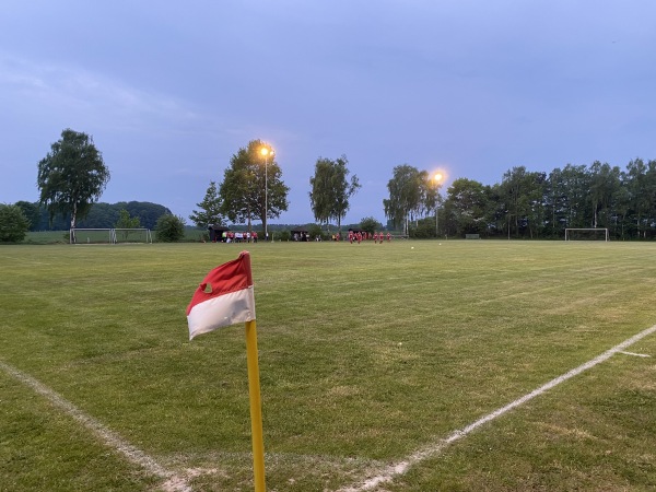Schulsportplatz - Dünsen