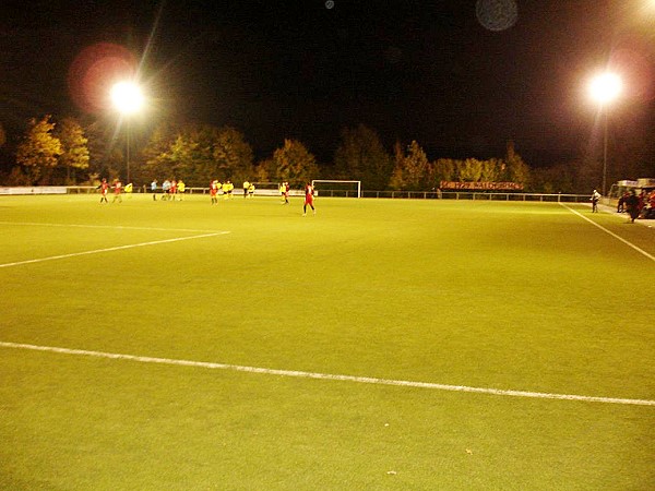 Stadion in den Lahnauen Nebenplatz - Lahnau-Waldgirmes